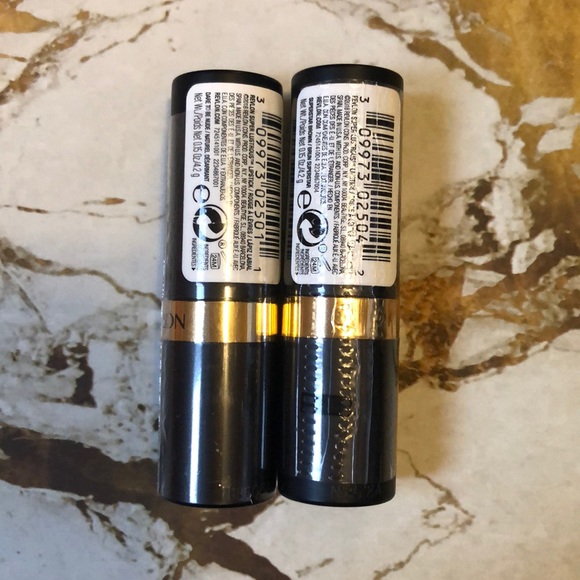 Other - Revlon Lipstick Set